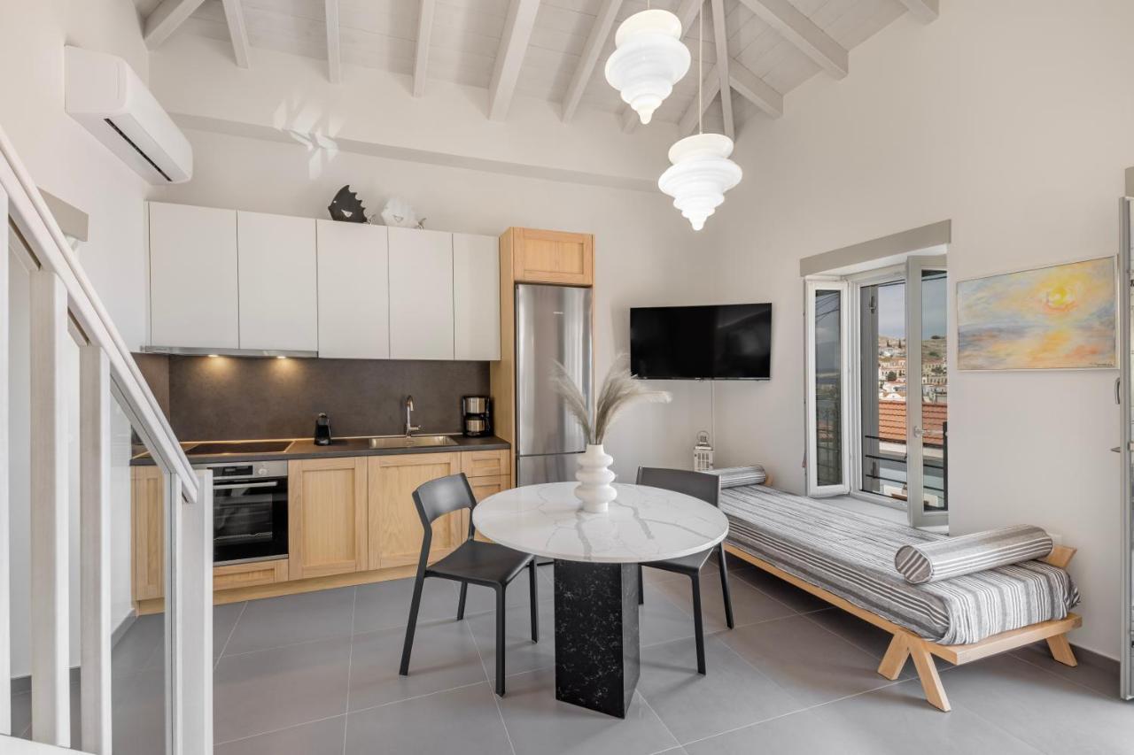 Chalki Sunrise Suites Buitenkant foto