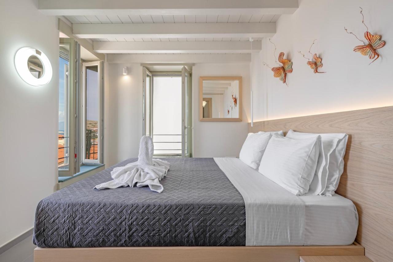 Chalki Sunrise Suites Buitenkant foto