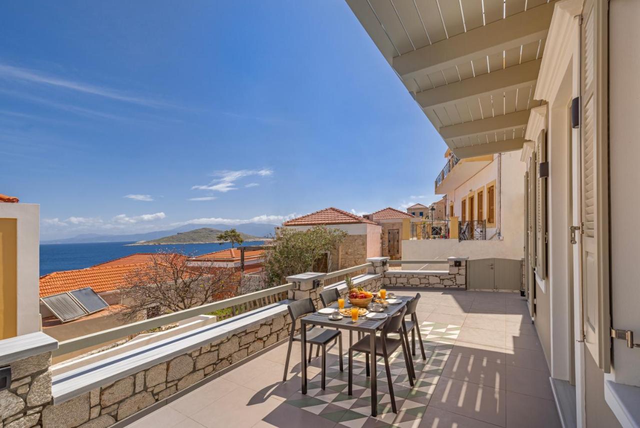 Chalki Sunrise Suites Buitenkant foto